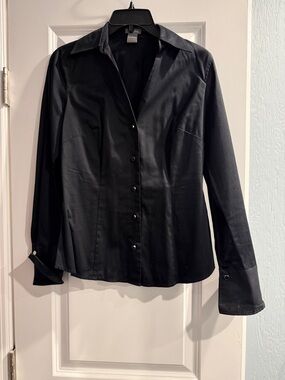 Ann Taylor Black Button-Down Shirt